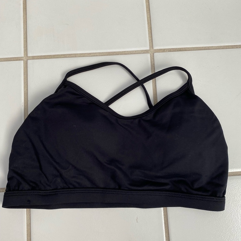 Liquido Active black sports bra size L. NWT